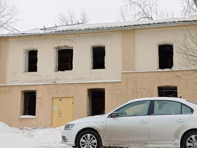 В Екатеринбурге снесли здание на улице Репина, которому более 100 лет