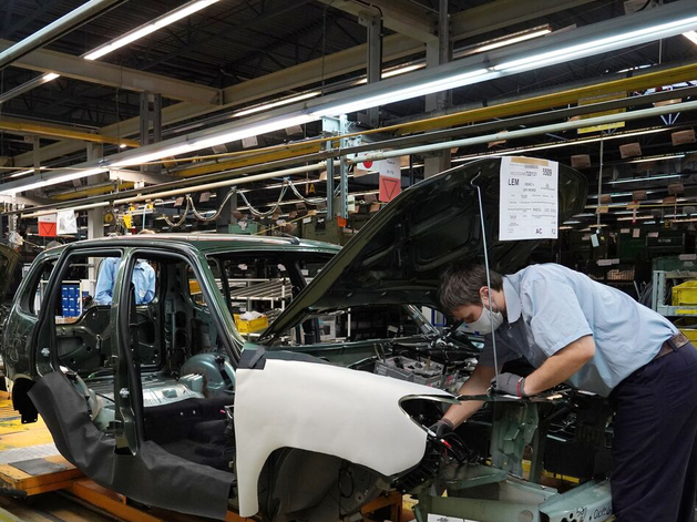 Производство автомобилей в РФ выросло на 19%. Что собирают на российских заводах?
