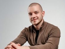 Как предприниматель с Ботаники открыл бизнес перед локдауном и чем помогает соседям