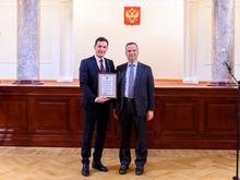 Топ-менеджер уральского ювелирного дома получил награду от Минфина РФ 