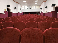 В Тюмени отменили концерт Лолиты (она принимала участие в «голой вечеринке»)