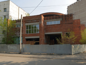 В Челябинске перепродают недостроенный торговый центр