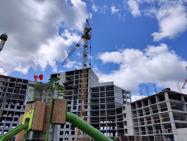 Квадратный метр в новостройках Екатеринбурга за год подорожал на 26 тыс. руб.