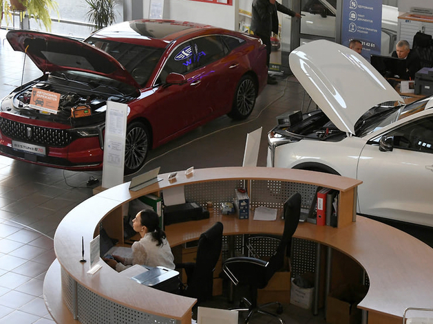 Как найти число если. Задачи на нахождение дроби. Призëрами городской олимпиады по математике стали 28 учеников. Что составляет 1 3 из 10. Что составляет 1 3 из 10.