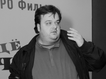 Умер легендарный спортивный журналист, шоумен и актер Василий Уткин