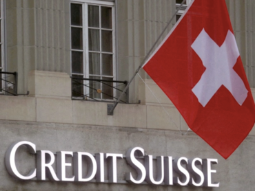 Клиенты высокого риска. Банки Швейцарии закрывают счета россиянам с двойным гражданством