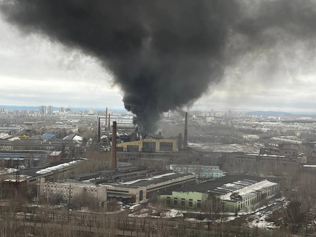 На севере Екатеринбурга произошел крупный пожар. Горел Уралмашзавод?