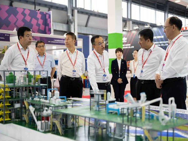 На VIII Российско-Китайском ЭКСПО Свердловскую область представят 12 компаний