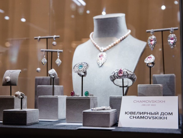 Прогноз экспертов DK.RU сбылся. Граждане России стали покупать больше ювелирных изделий