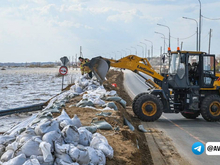 Длина пробок на трассе Тюмень — Омск в зоне паводка достигает 60 км