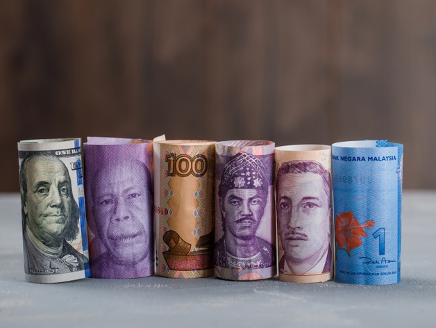 Банкиры предложили признать легальной деятельность иностранных агрегаторов