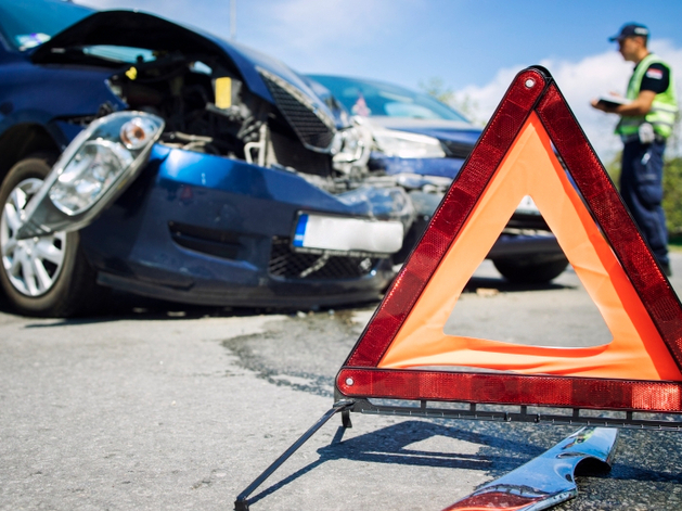 За опасное вождение будут штрафовать на 3-5 тыс. руб. или лишать прав За опасное вождение будут штрафовать на 3-5 тыс. руб. или лишать прав