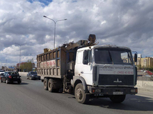 На трассах УрФО из-за аномальной жары огранили движение транспорта
