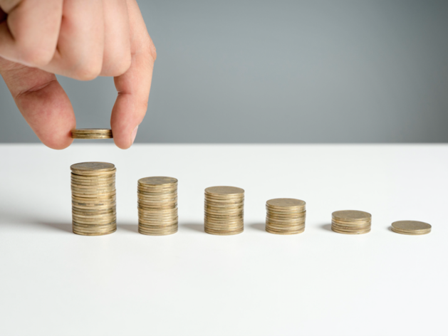 «Инфляция для бедных». Россияне назвали доход в 70 тыс. руб. нормальным для жизни
«Инфляция для бедных». Россияне назвали доход в 70 тыс. руб. нормальным для жизни