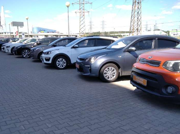 Свердловчане стали чаще искать работу. Активнее всего — представители автобизнеса