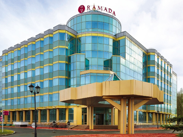 Владимир Коньков построит рядом с отелем Ramada большой «корабль» Владимир Коньков построит рядом с отелем Ramada большой «корабль»