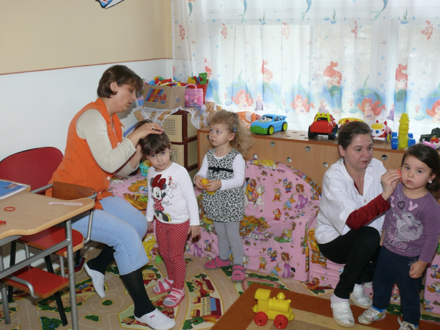 Не в почете. Самые низкие зарплаты в России — у дворников и воспитателей. АНТИРЕЙТИНГ
Не в почете. Самые низкие зарплаты в России — у дворников и воспитателей. АНТИРЕЙТИНГ