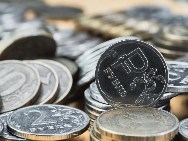 Екатеринбургский чиновник пообещал горожанам рост зарплат до 130 тыс. руб. Екатеринбургский чиновник пообещал горожанам рост зарплат до 130 тыс. руб.