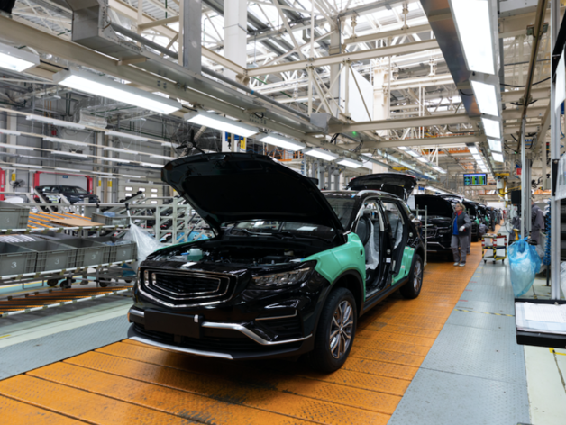 Российские автозаводы на 35% увеличили выпуск легковых автомобилей в 2024 г.
Российские автозаводы на 35% увеличили выпуск легковых автомобилей в 2024 г.