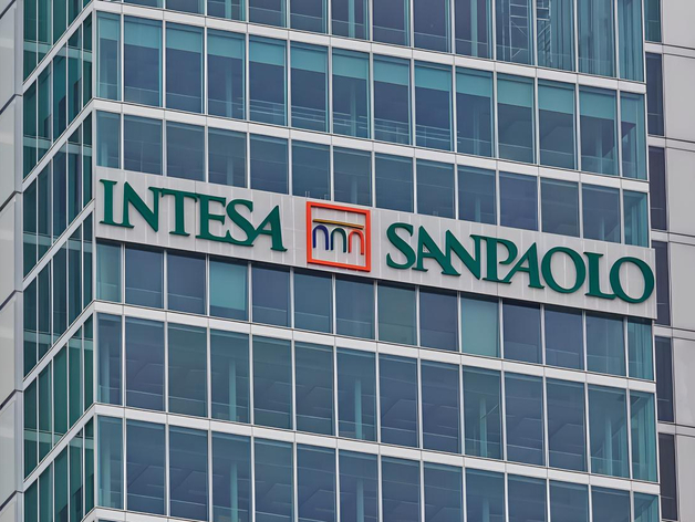 Крупнейший итальянский банк прекратит прием платежей в евро из России

