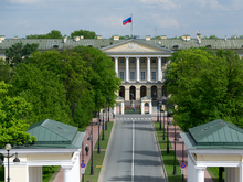 Смольный вернулся к практике не ставить у руля Комитета здравоохранения врачей