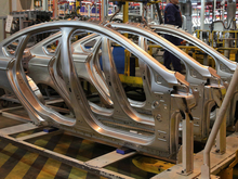 Инновационные замки из Петербурга не допустят пьяных в салон каршеринга