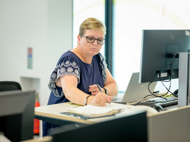 Правительство РФ продлило эксперимент по упрощенной регистрации бизнеса Правительство РФ продлило эксперимент по упрощенной регистрации бизнеса