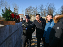 Кирилл Поляков поделился деталями выездного совещания у мемориала «Журавли»