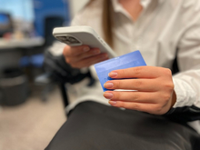 ВТБ запустил подтверждение операций по селфи для защиты от мошенников