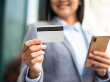 В два раза за месяц сократилась выдача кредиток в Челябинской области. В чем причина? 