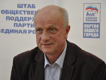 Паслер поздравил с юбилеем Воробьева. Это дань уважения, но, возможно, не только