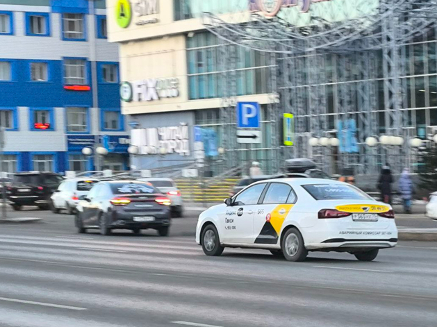 Закон о локализации такси нарушает права потребителей. К делу подключили ФАС Закон о локализации такси нарушает права потребителей. К делу подключили ФАС