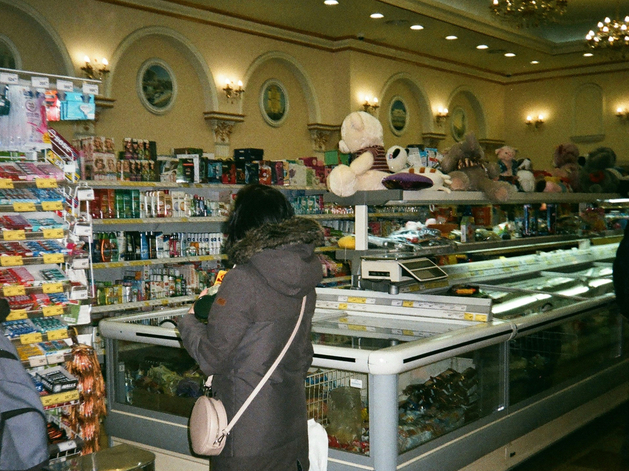 Торговые сети обяжут включать в ассортимент не менее 10% региональных товаров Торговые сети обяжут включать в ассортимент не менее 10% региональных товаров