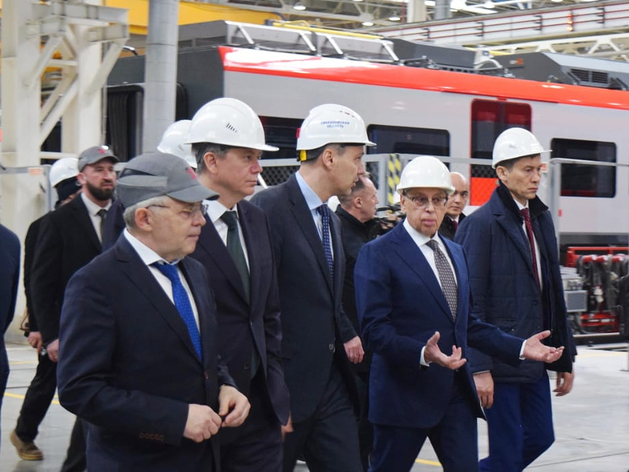 слева направо: Олег Спаи, Виктор Леш, Денис Паслер, Михаил Ходоровский, Руслан Садыков