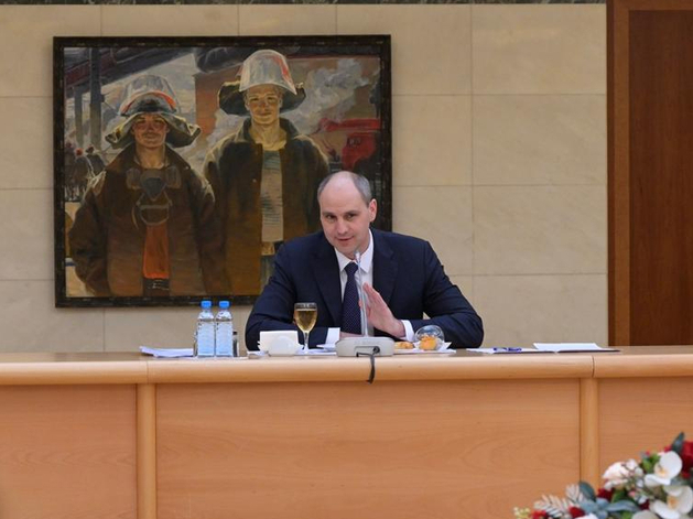 «Поменялся ли я? Мне кажется, да»: Денис Паслер — о метро, ЕКАД 2.0 и будущем региона