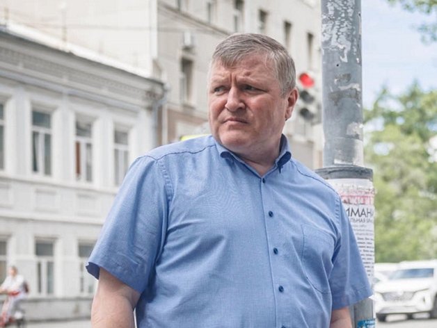 Вице-мэр Екатеринбурга, ответственный за уборку города, уходит в отставку