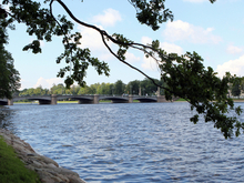 Лодочная станция WhiteMare продолжит судиться со Смольным за плавучие постройки