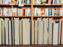 В издательстве «Эксмо» прошли обыски, изъяли книги, 11 человек задержаны