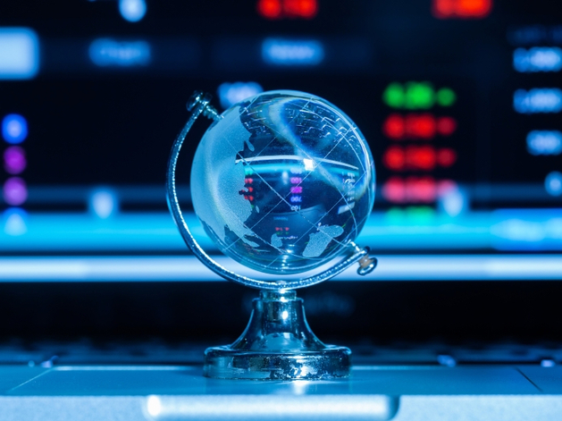 Индекс Мосбиржи резко упал после новостей о составе делегации РФ, уехавшей в Стамбул Индекс Мосбиржи резко упал после новостей о составе делегации РФ, уехавшей в Стамбул