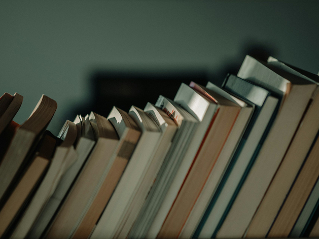 Трех фигурантов «дела издателей» суд отправил под домашний арест на два месяца
