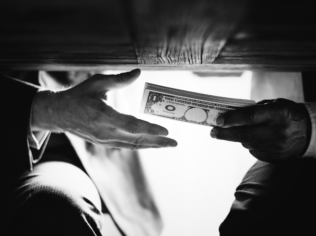 Борьбой с коррупцией в Свердловской области займется прокурор из Кирова