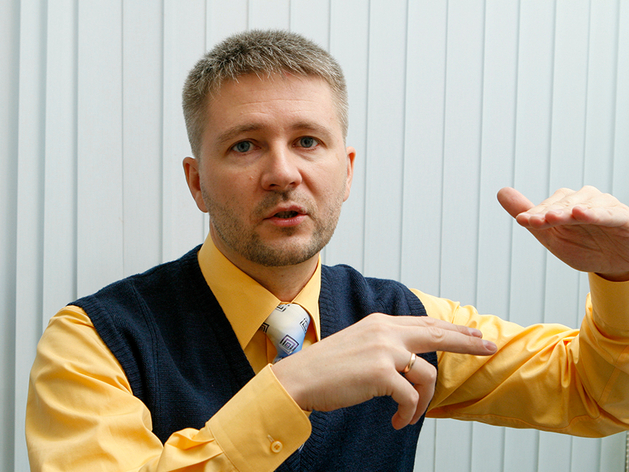 Пока в голове тикает «бей или беги», человек уязвим. Не глушите свои страхи! — Олег Кузин