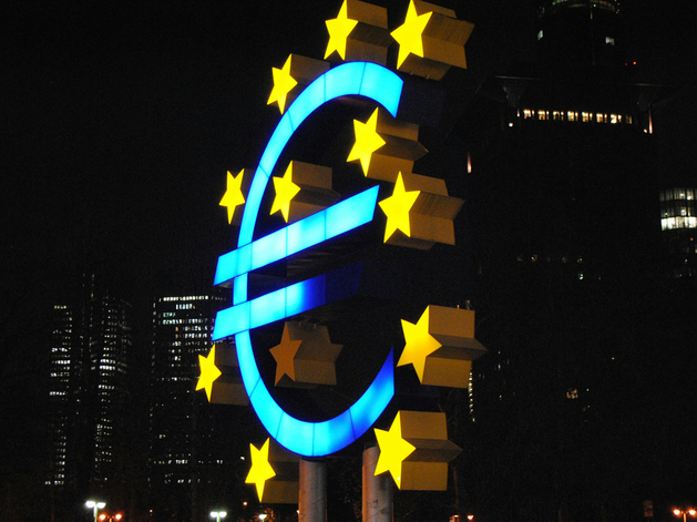 Трамп на полтора месяца отложил введение пошлины 50% на европейские товары