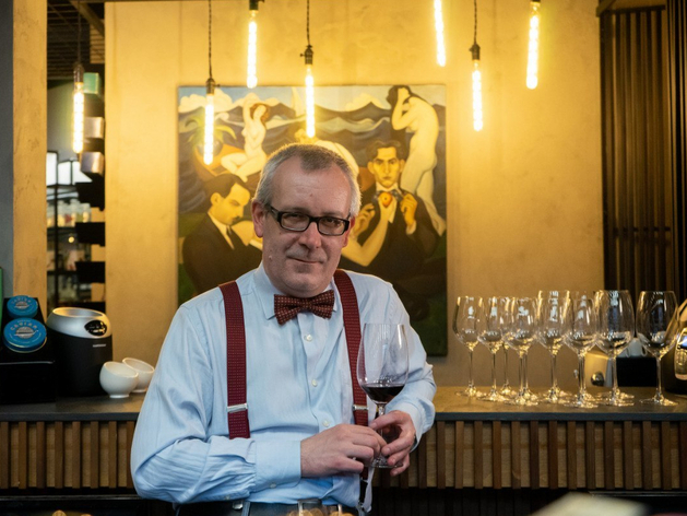 Спрос на российские вина упал на 20%, но продажи в премиум-сегменте растут. Почему?