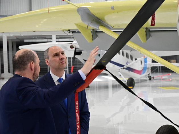 Денис Паслер