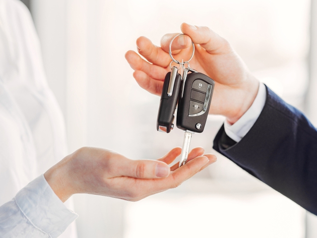 Продавцам, навязывающим дополнительные товары, грозит штраф в 1 млн рублей