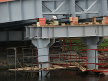Петербургские власти изымают дом на проспекте Обуховской Обороны ради строительства моста