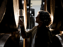 Свердловская область оказалась пятой в России по спросу на сомелье