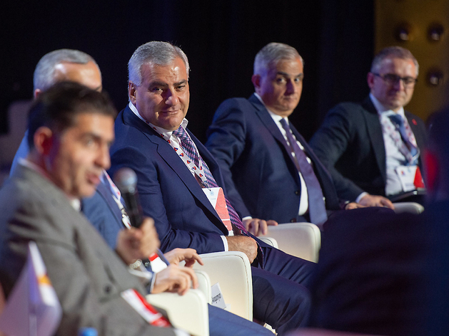 Президент ГК «Ташир» Самвел Карапетян арестован судом в Ереване на два месяца Президент ГК «Ташир» Самвел Карапетян арестован судом в Ереване на два месяца