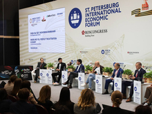 Эксперты на ПМЭФ-2025 обсудили, как завоевать внимание в эпоху информационного шума